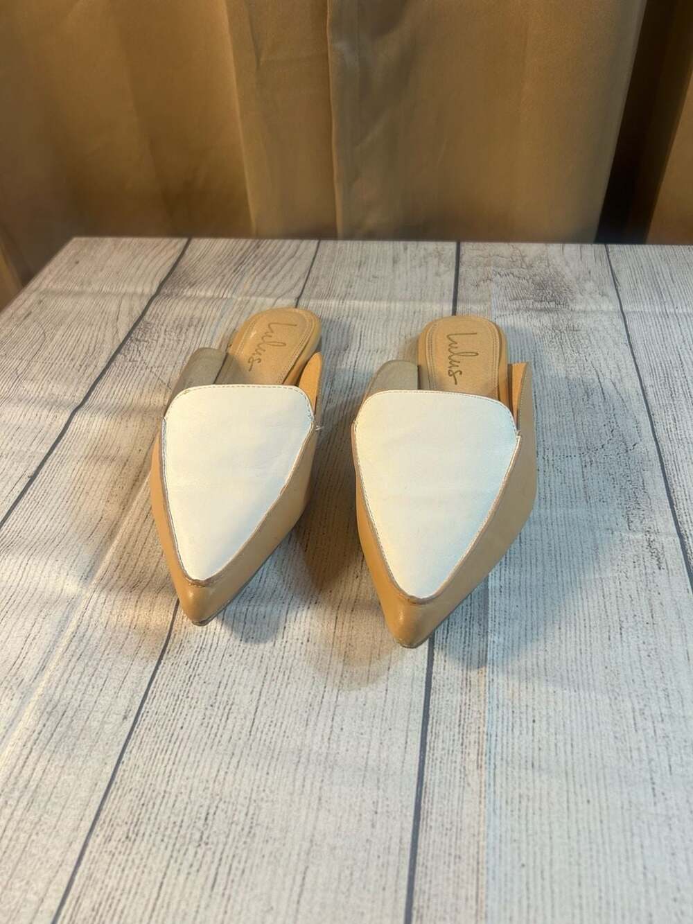 Lulus Pointed Toe Mule Flats Tan and White Slip-on Loafers Size 8